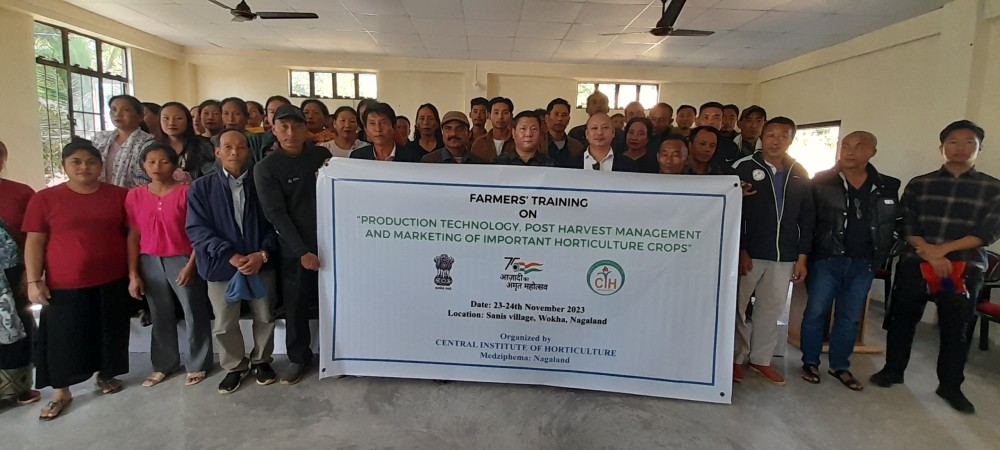 Central Institute of Horticulture organized two days farmers' training on Production Technology, Post Harvest Management and Marketing of Important Horticulture crops from November 23-24 at Sanis town.